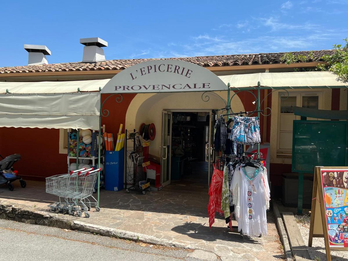 Azur Appartement Grimaud Exterior foto